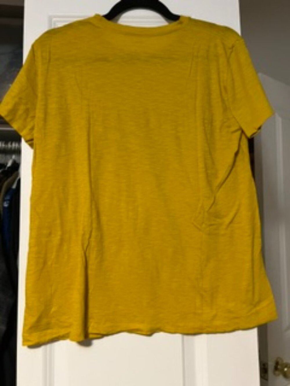 NWOT Women's Vince Mustard Yellow Cotton Crew Neck Tee Size Medium - Picture 2 of 6